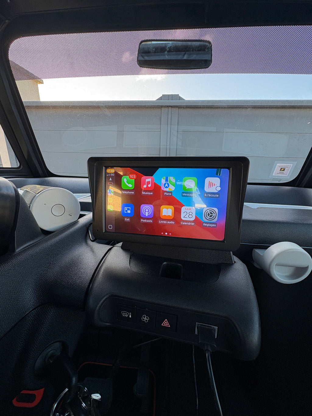 Écran pour voiture sans permis