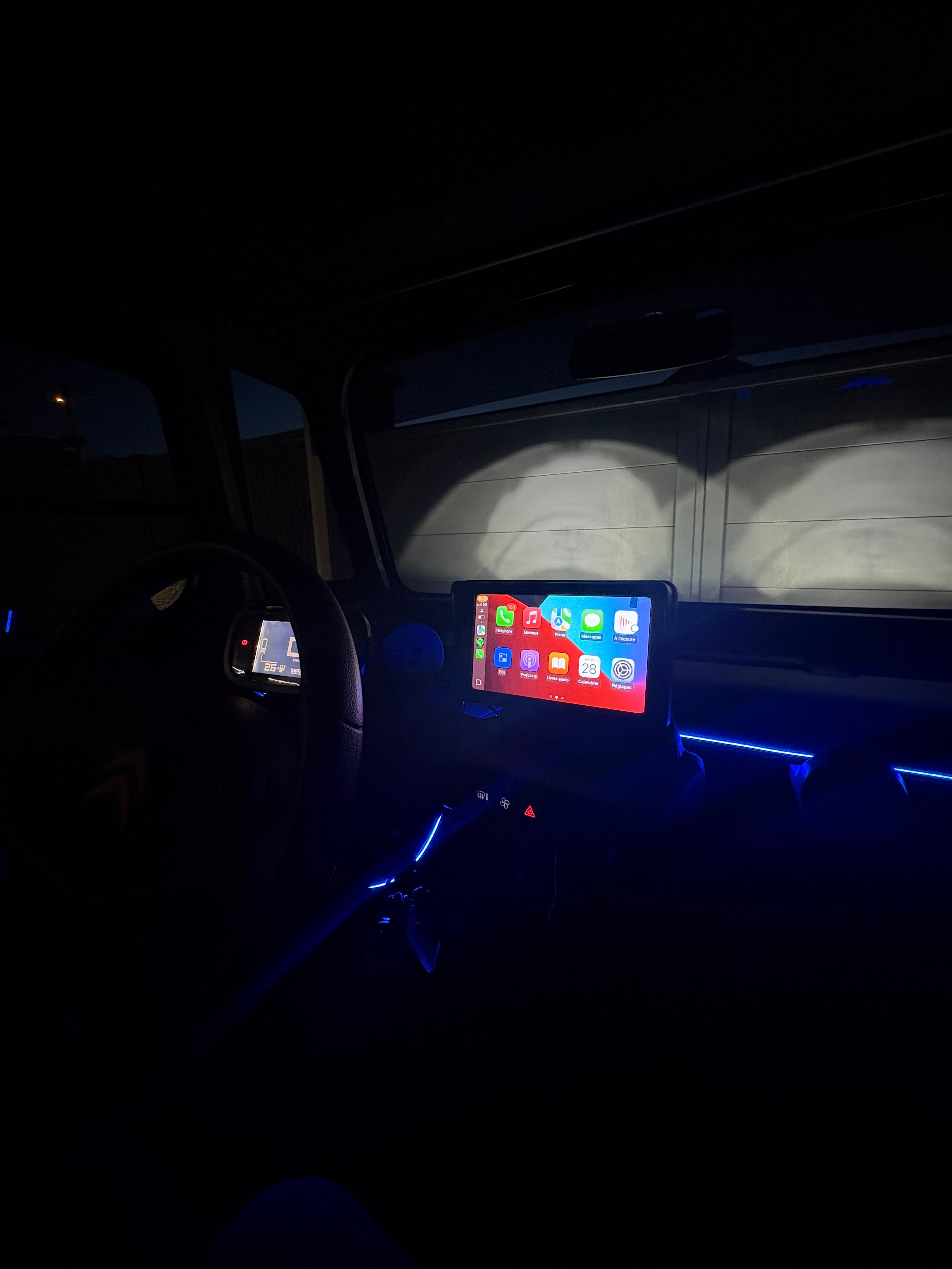 Écran pour voiture sans permis